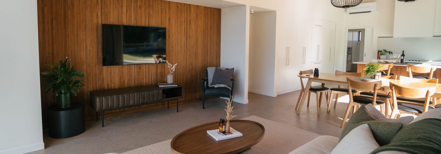 2 x Eco Villas – 7 Bedrooms, 9 Beds